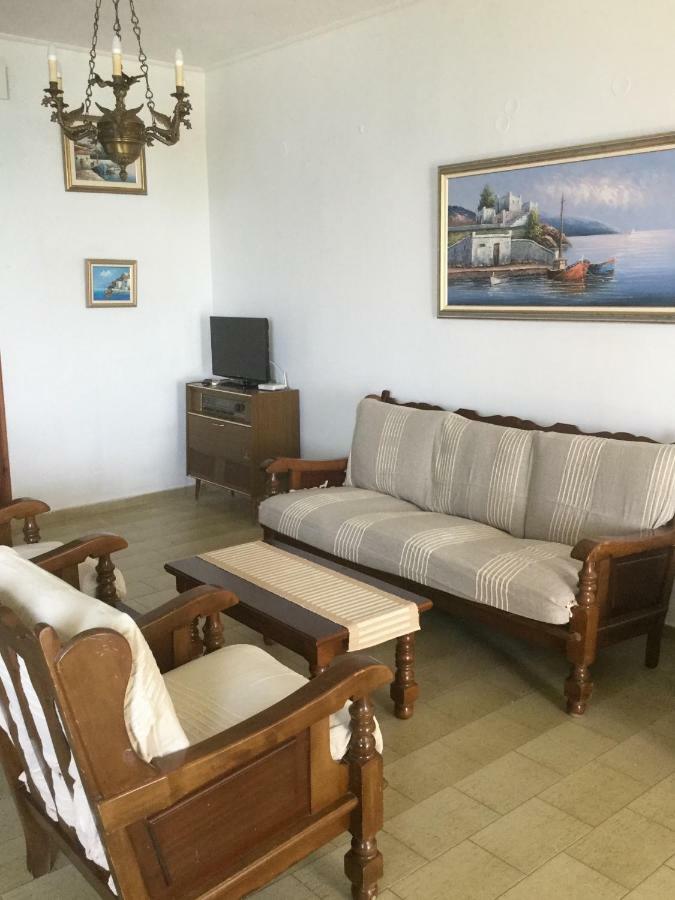 Lefkada Beachfront Apartment Nikiana Luaran gambar