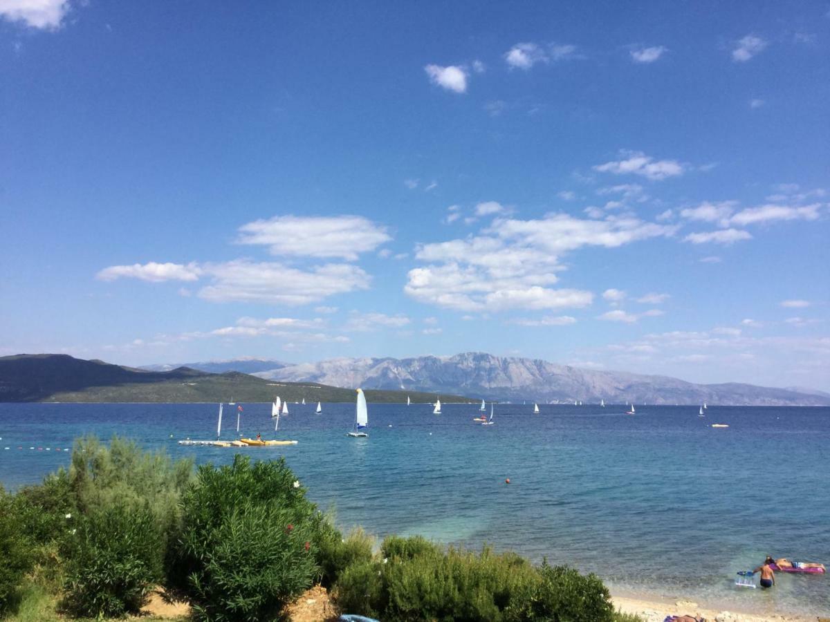 Lefkada Beachfront Apartment Nikiana Luaran gambar
